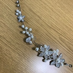 ヘッドドレス　ウェディング　ブライダル　花　髪飾りの画像