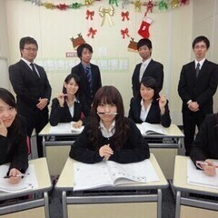 未経験歓迎！【塾講師】朝はゆったり出社＆週休二日制／賞与年2回 ...