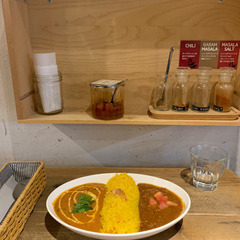 カレー食べに行きませんか？