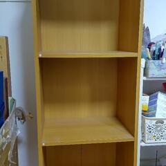 三段木製収納本棚