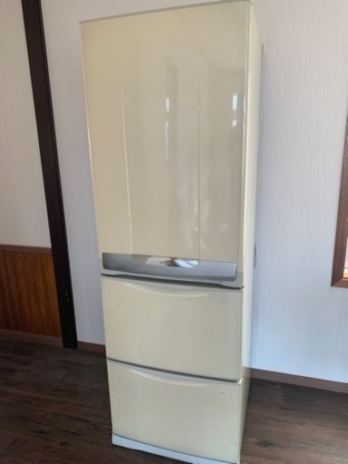 MITHUBISHI 3ドア冷蔵庫　370L 2004年製　【内部美品】