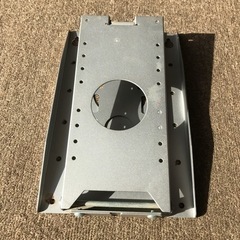 シャープ　アクオスの壁掛け金具AN-110AG1