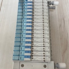 SMC  電磁弁　5ポートソレノイドバルブプライグインタイプの画像