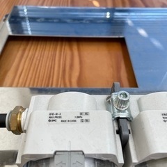 SMC  電磁弁　5ポートソレノイドバルブプライグインタイプの画像