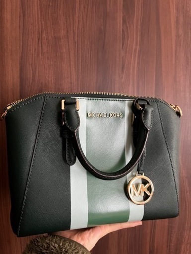 マイケルコース 鞄