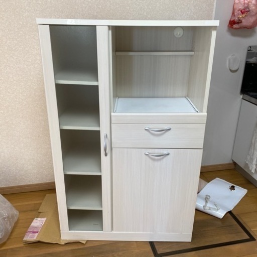 ニトリ　食器棚　中古