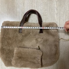 SHIPS もこもこバッグの画像