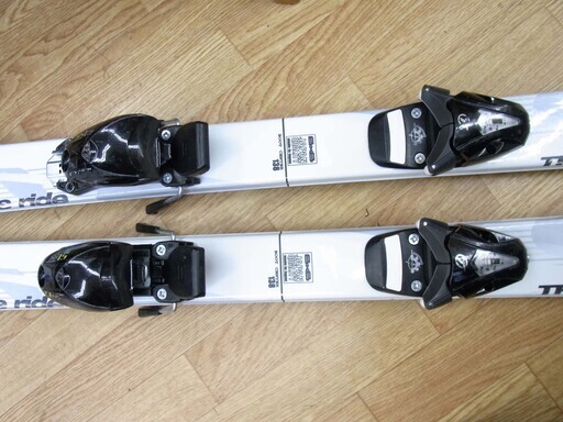 ジュニアスキー 138㎝ BxB TRASCAP GFRP JX-D1 板 ビンディング