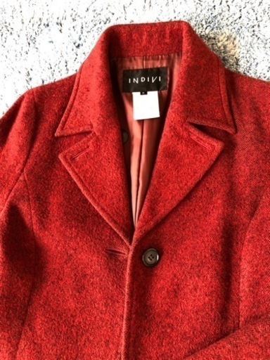 INDVI 赤色　ロングコート　中古　クリスマスカラー