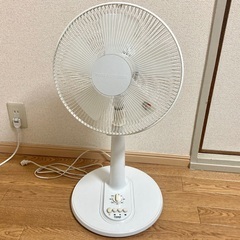 扇風機　首振り、タイマーあり　手渡し値下げ