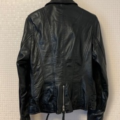 ライダースジャケット レディース 本革の画像