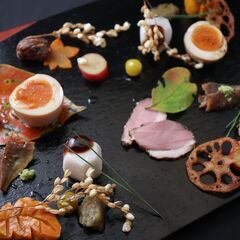 【旨い肴と酒　浮和裡】日本料理店のホールスタッフ【平日土曜週6日勤務】の画像