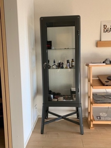 IKEA ガラスケース　グレー