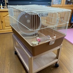 (取引き中)小動物用ゲージ及び付属品