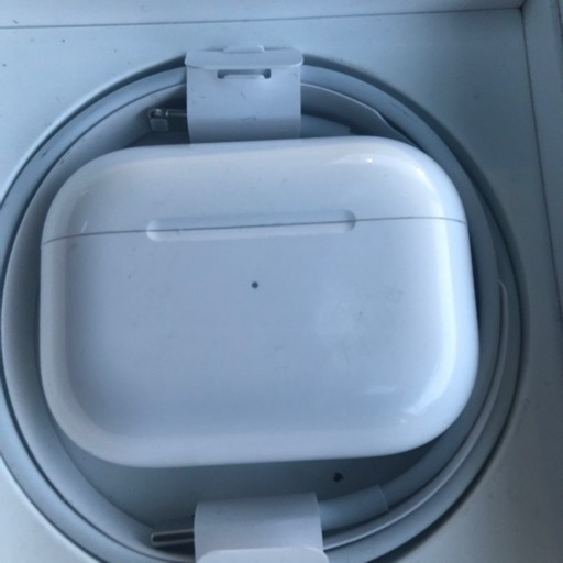 ＡirPods pro 中古美品