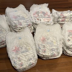 子供用おむつLサイズ35枚 ＋ 収納ケース