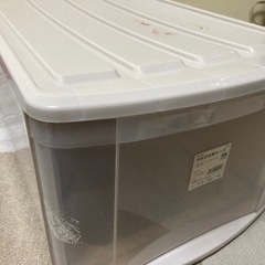 衣装ケースの画像