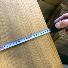 IKEA 伸縮テーブルの画像