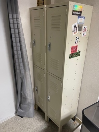 LYON 2-TIER LOCKER - LOUVER ロッカー