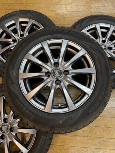PIRELLI ピレリ 未使用スタッドレスタイヤ アルミホイール 4本セット 15インチ 185/65R15