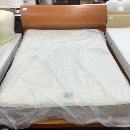 セミダブルベッド ブラウン