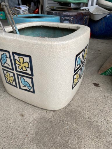 角火鉢　陶器　メダカ鉢　手あぶり