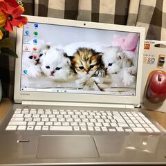 彡Ａ級品・美麗品Ｗｅｂカメラ内蔵・東芝　超高速ｉ３第七/新品ＳＳ...