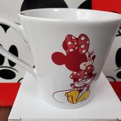 ディズニーストア ミニーマグカップの画像
