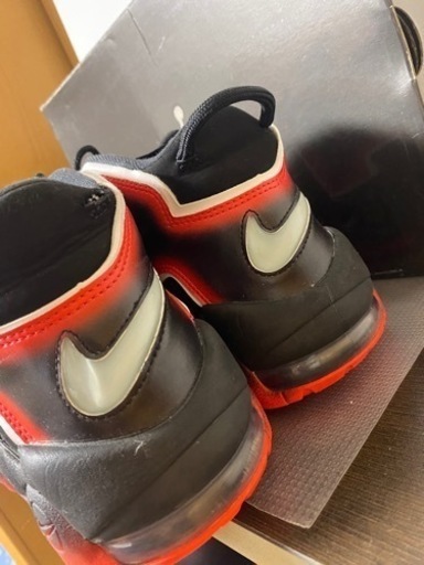 NIKE AIR MORE UPTEMPO 