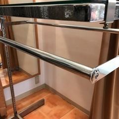 ブティック仕様のハンガーラック