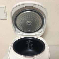 2018年製 ハイアール マイコンジャー炊飯器「JJ-M55D」5.5合炊きの画像