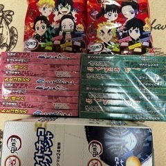 鬼滅の刃　チョコレート　プチ　おまけあり