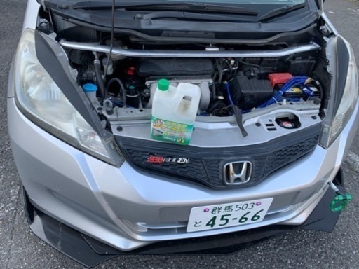 フィット　タワーバー