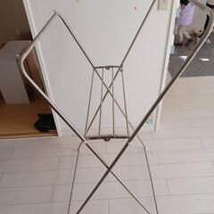 無料　折り畳み式洗濯物干し　引き取り限定の画像