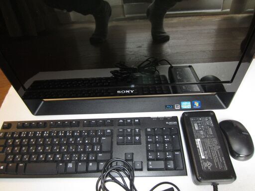 美品！21.5型FHD液晶搭載一体型PC　ソニーVPCJ218FJを売ります。