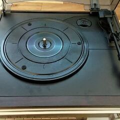 CD、USB、SDカードで音楽聴けますの画像