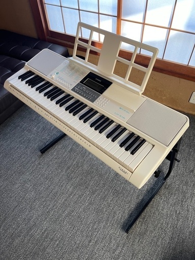 CASIO 電子ピアノ LK-516 2019年製 カシオ カシオキーボード 光