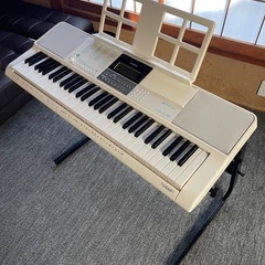 CASIO 電子ピアノ　LK-516 2019年製　カシオ カシ...
