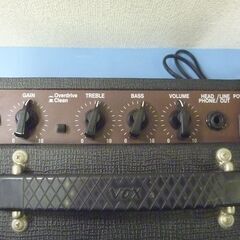 JM13911)KORG ギターアンプ Pathfinder10 VOX Model V9106 15W エフェクター/ケーブル２本つき 中古品【取りに来られる方限定】の画像