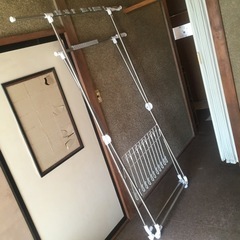 室内物干しの画像