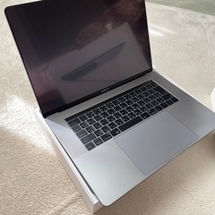 MacBookPro 15インチ 512GB Touch Barモデル　カスタムの画像