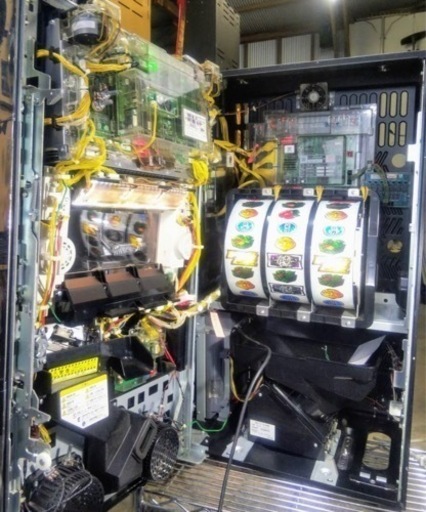 (値下)サラリーマン番長　パチスロ実機　コイン不要機　オートベット付き　音量調節付き　