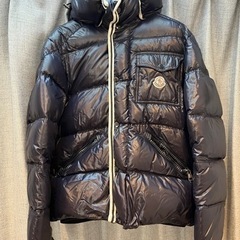 MONCLER(モンクレール)ダウン MENS