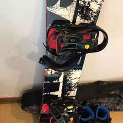 中古スノボ一式【SALOMON】RIVAL-X 154 、Rhythmビンディング・ブーツセット　（ケース付）