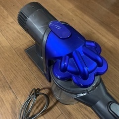 お取引き中ダイソン DC35 モーターヘッド | Dyson digital slim サイクロン式 コードレス掃除機 [DC35MH] ＜アイアン/クロムブルー＞【の画像