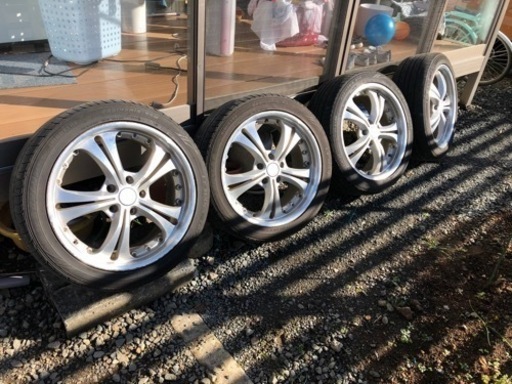18インチ　4本セット　中古