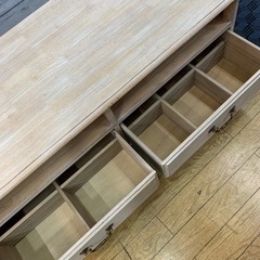 7月8日値下げ致しました！⭐️アンティークStyle⭐️SHABBY CHIC テレビボード 天然木 ラバーウッド シャビーシック 1030の画像