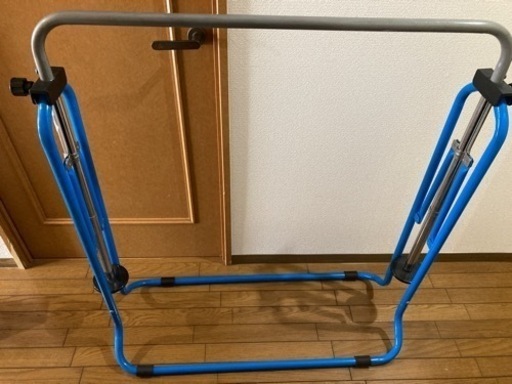 鉄棒　トランポリン　子供用　キッズ　室内使用