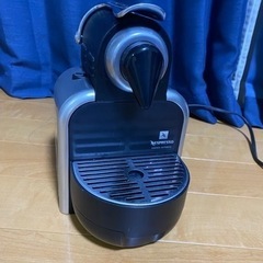 ネスプレッソD100