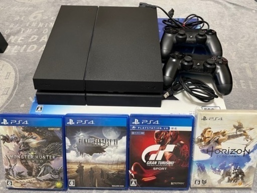 PS4  ジェットブラック500GB  プラス　ソフト4本付き　交渉中